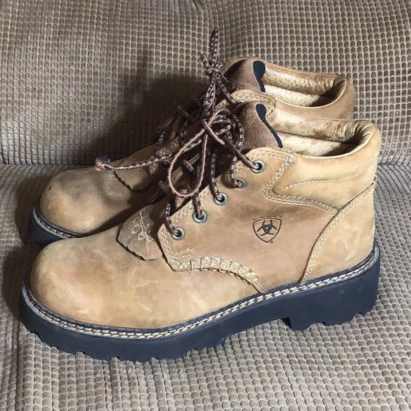 Ariat Shoes - ARIAT BOOTS ORIGINAL SIZ 6.5 women’s